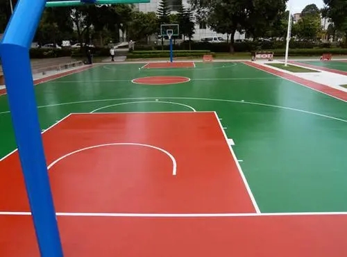 昌江球场地面翻新,裂缝修重要性